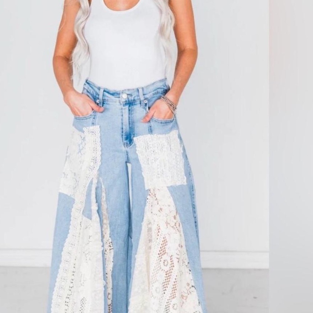 Women's Blue Lace Patchwork pants